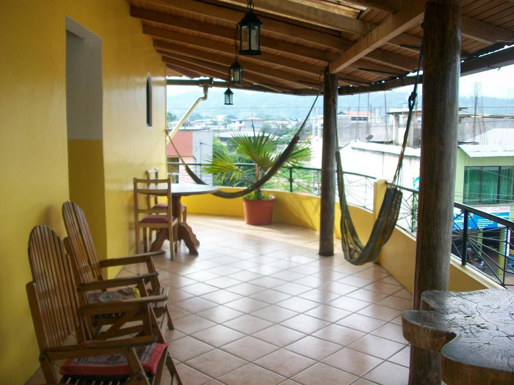 Hostal Las Palmas Puyo Ngoại thất bức ảnh